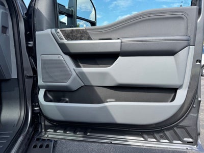 2027 Ford F-250SD XLT