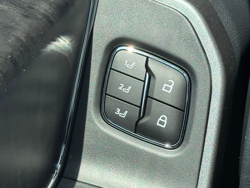 2025 Ford F-250SD Lariat