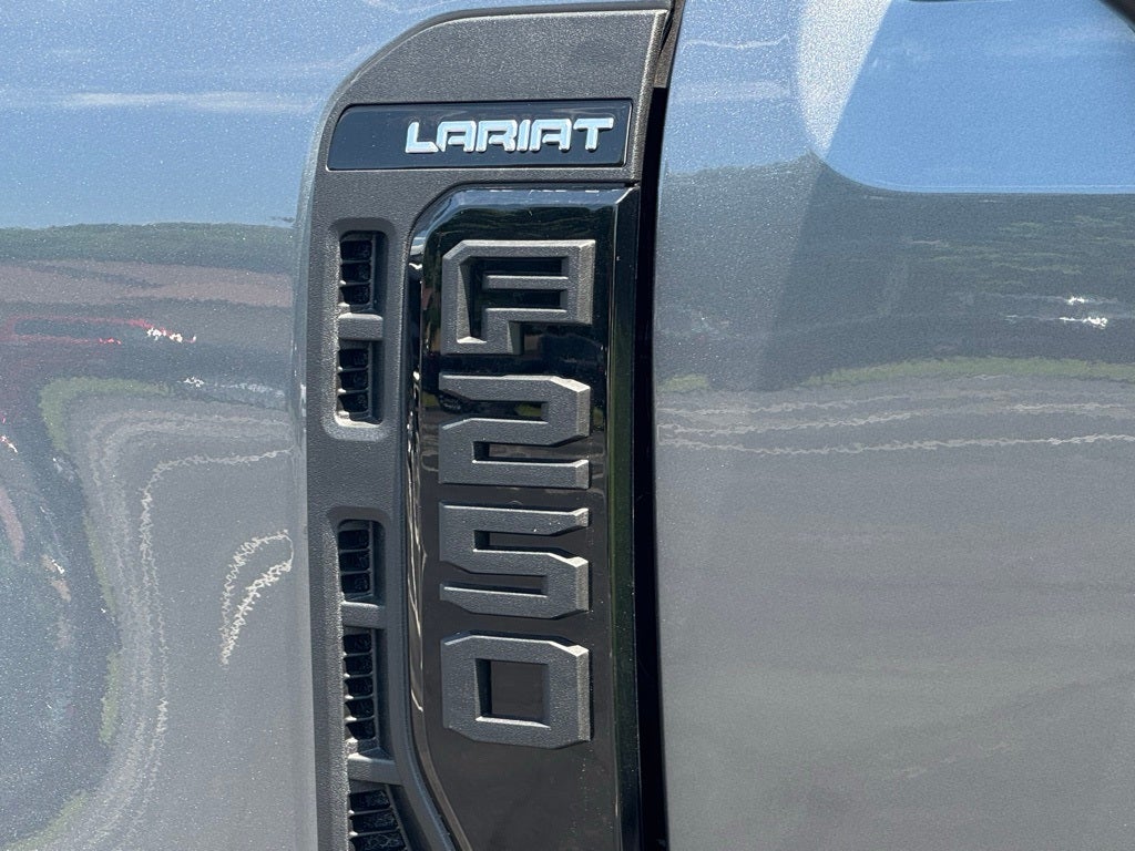 2025 Ford F-250SD Lariat