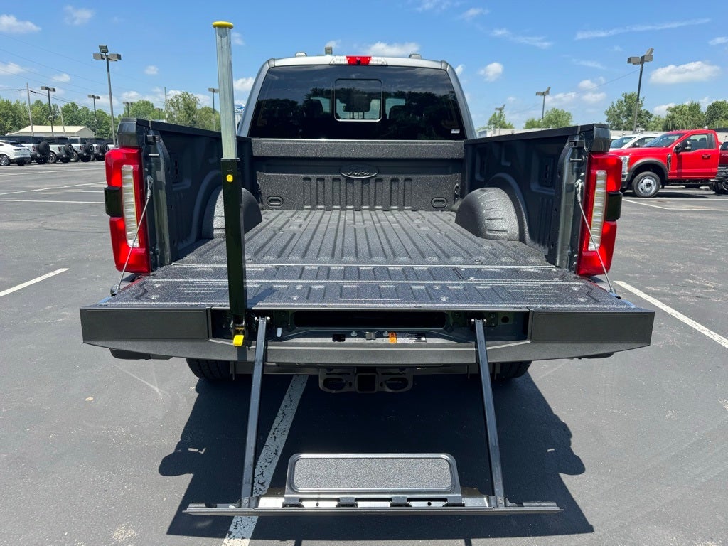 2025 Ford F-250SD Lariat