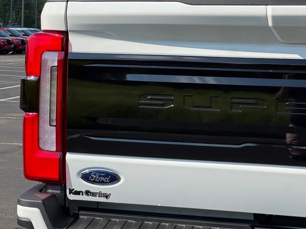 2026 Ford F-350SD Platinum