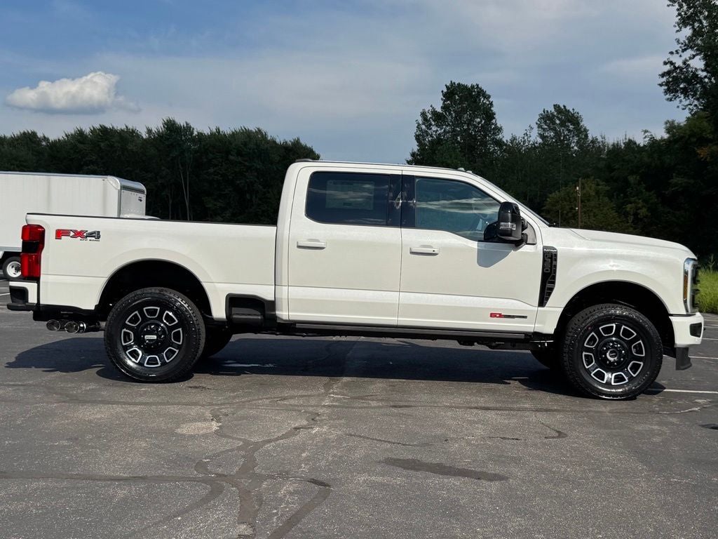 2026 Ford F-350SD Platinum