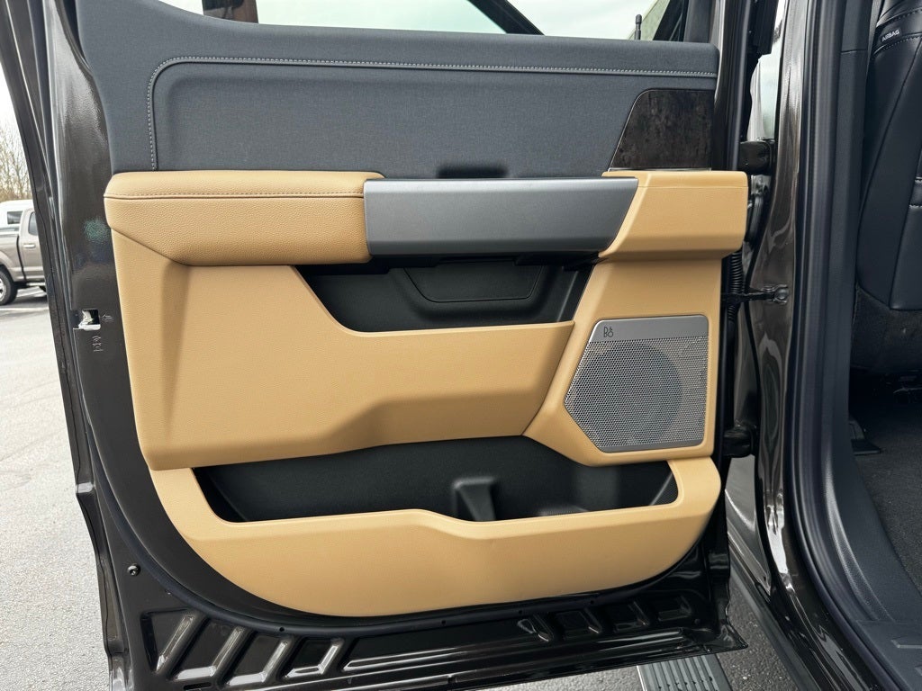 2025 Ford F-350SD Lariat