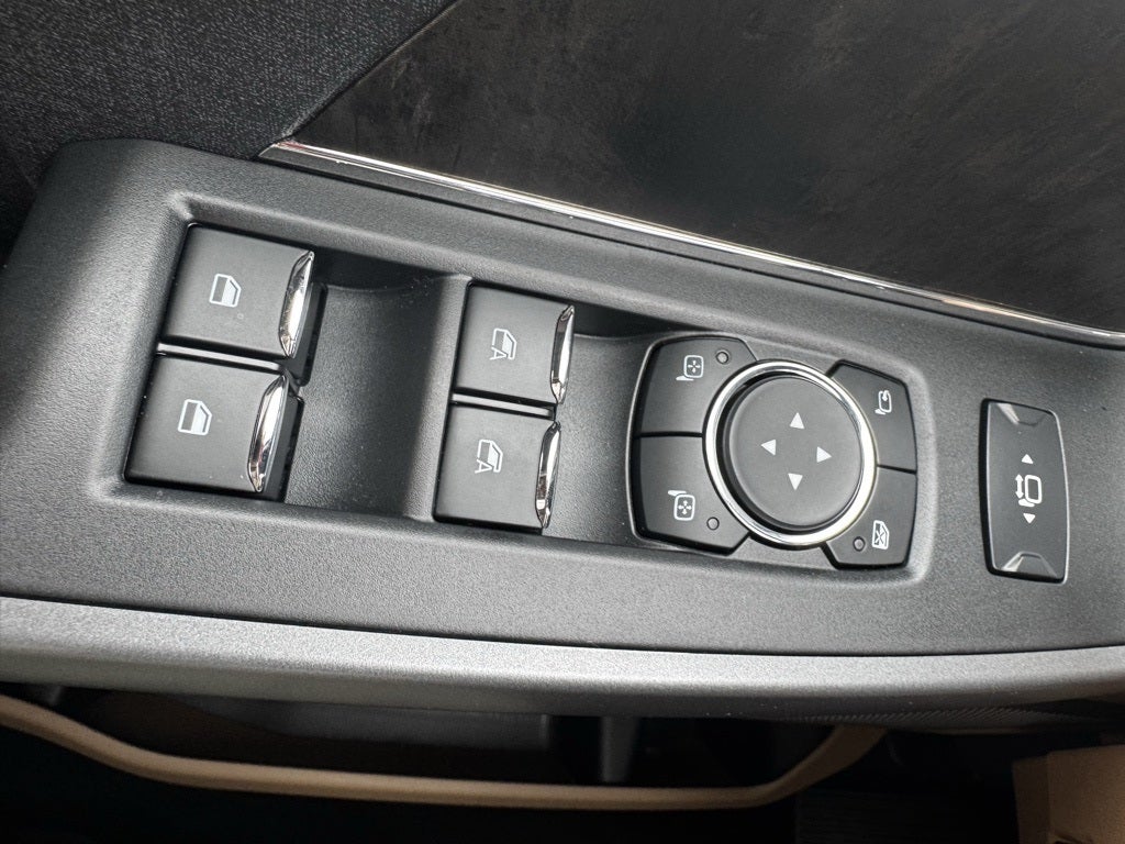 2025 Ford F-350SD Lariat