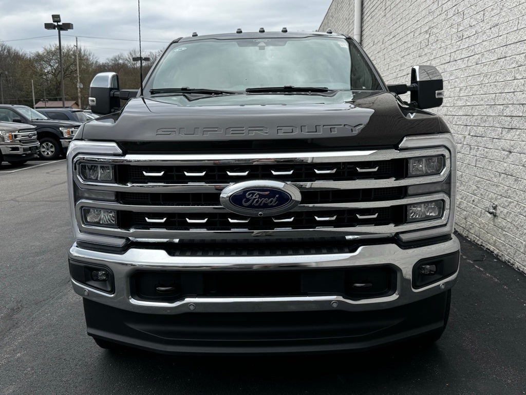 2025 Ford F-350SD Lariat
