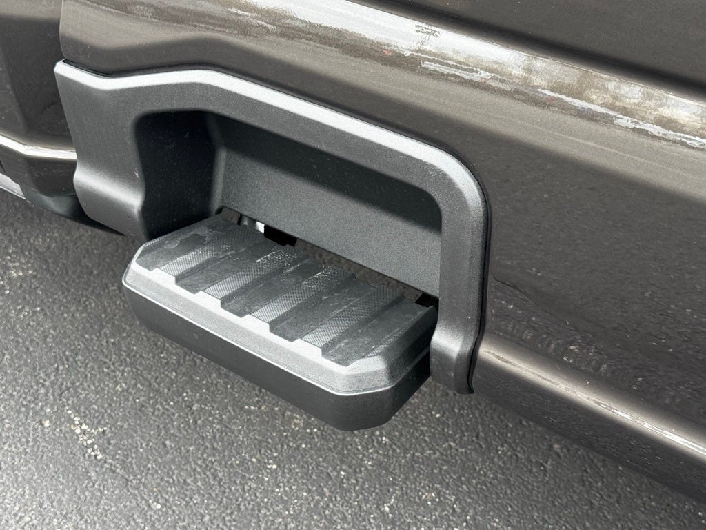 2025 Ford F-350SD Lariat