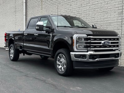 2025 Ford F-350SD Lariat