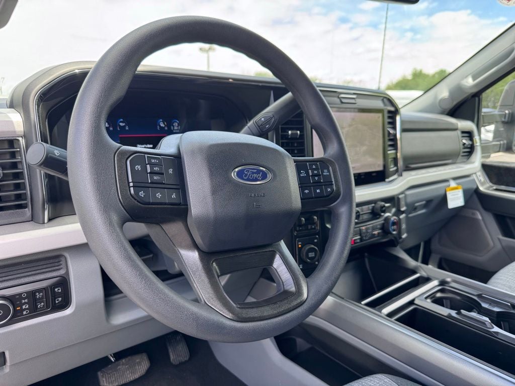 2026 Ford F-350SD XLT