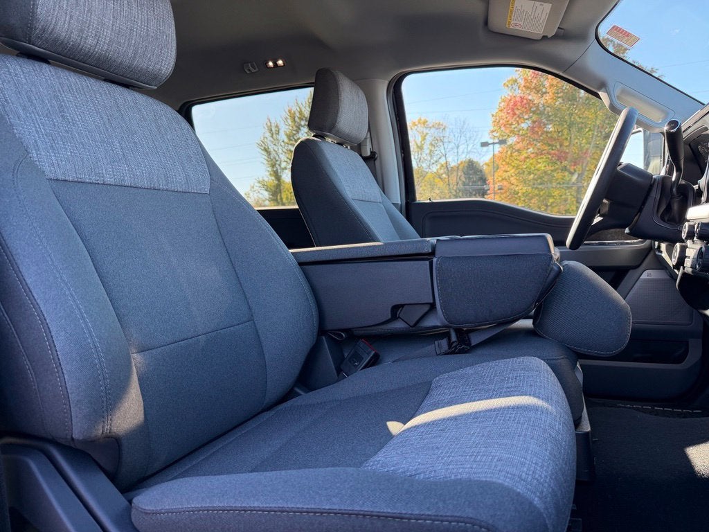 2027 Ford F-350SD XLT