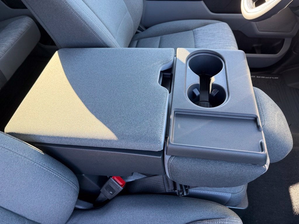 2027 Ford F-350SD XLT