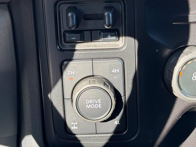 2027 Ford F-350SD XLT