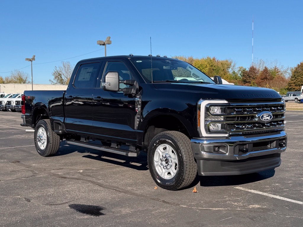 2027 Ford F-350SD XLT
