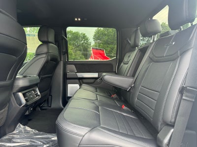 2025 Ford F-350SD Platinum