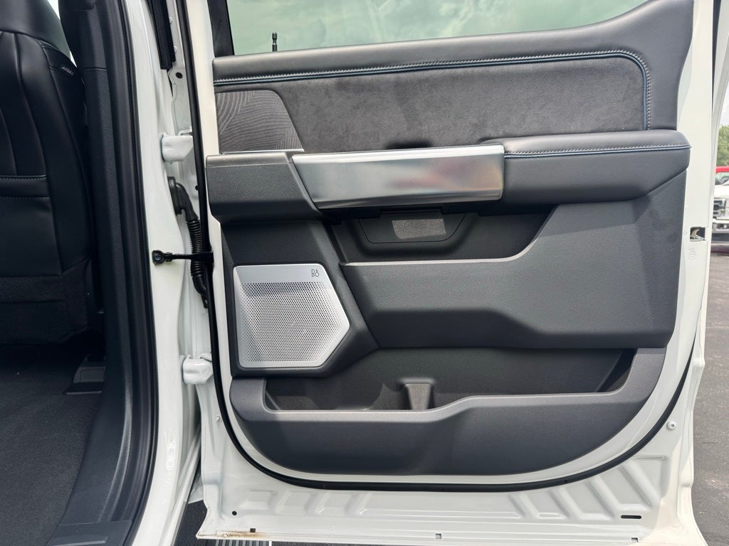 2025 Ford F-350SD Platinum