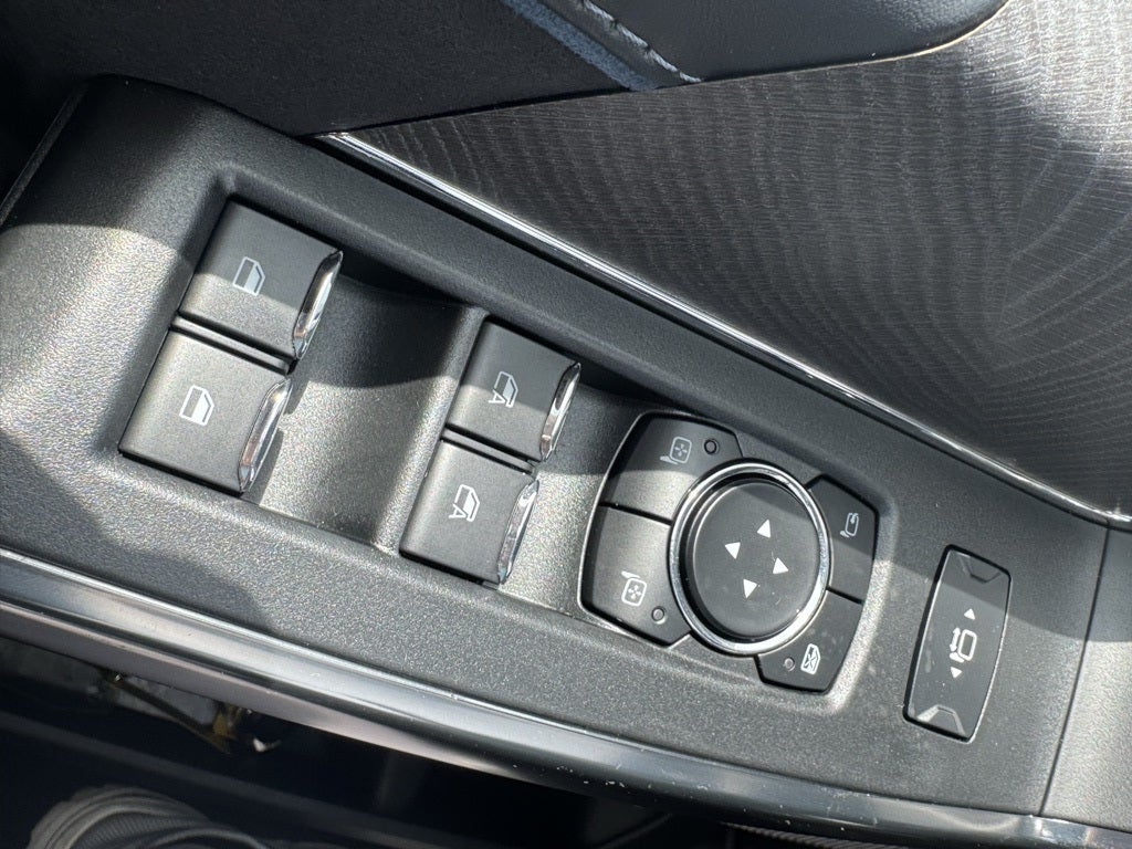 2025 Ford F-350SD Platinum