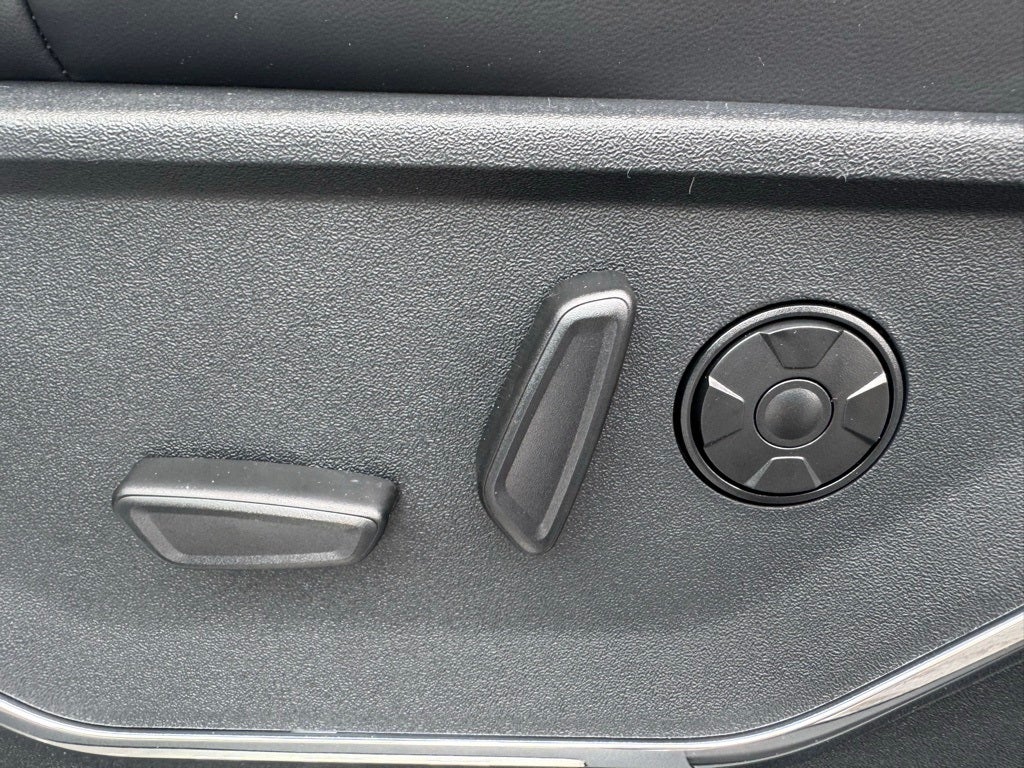 2025 Ford F-350SD Platinum