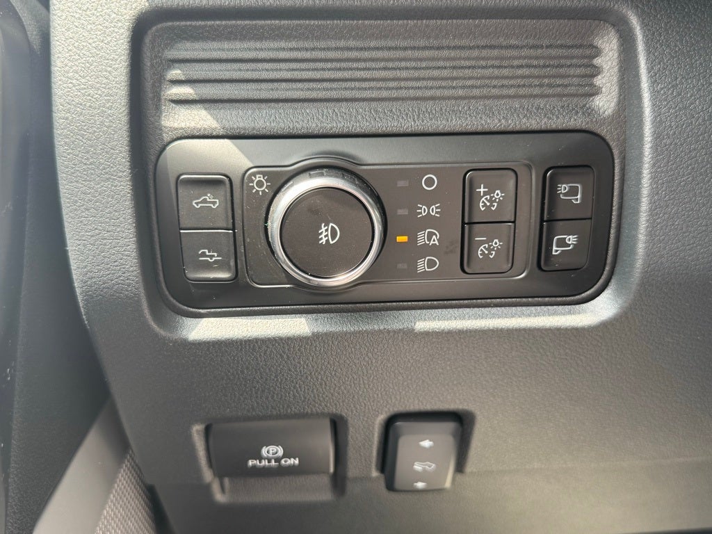 2025 Ford F-350SD Platinum