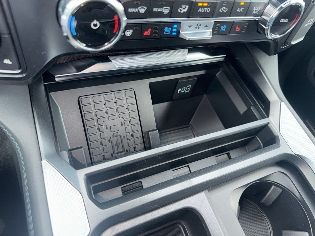 2025 Ford F-350SD Platinum