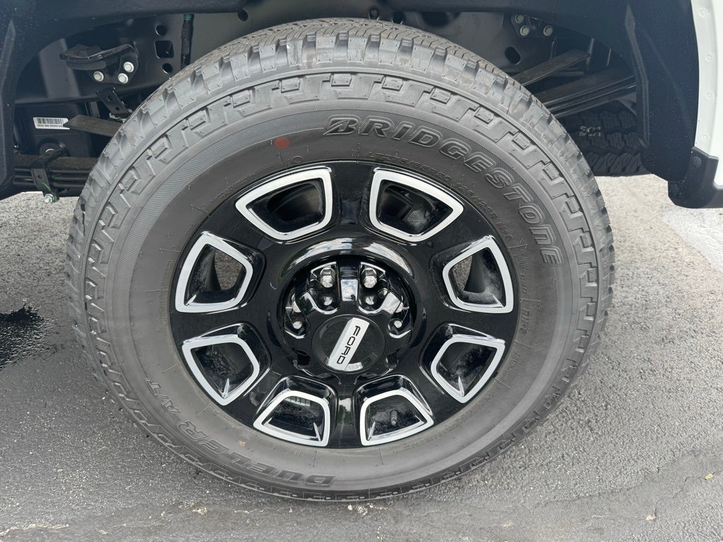 2025 Ford F-350SD Platinum