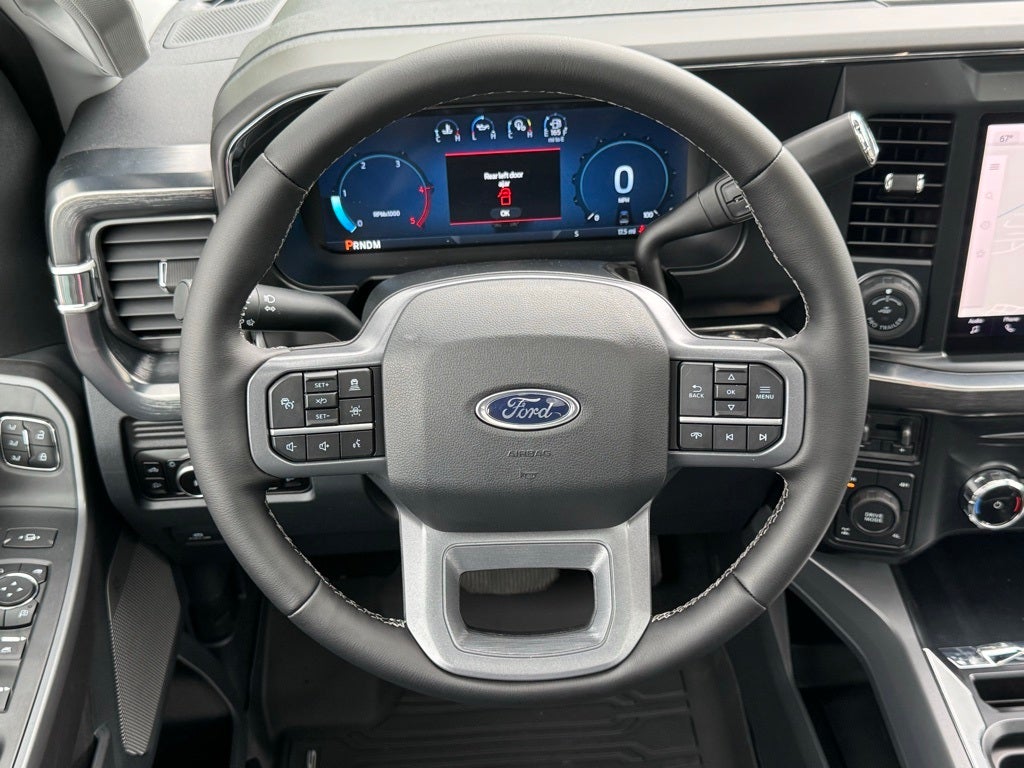 2025 Ford F-350SD Lariat