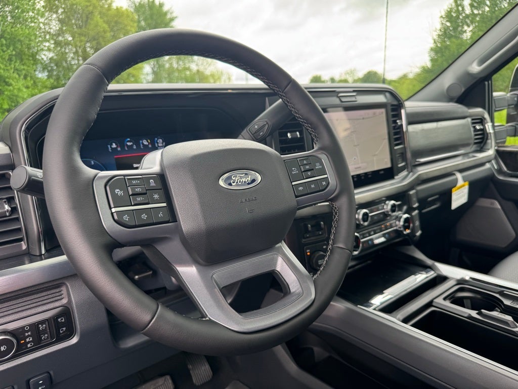 2025 Ford F-350SD Lariat