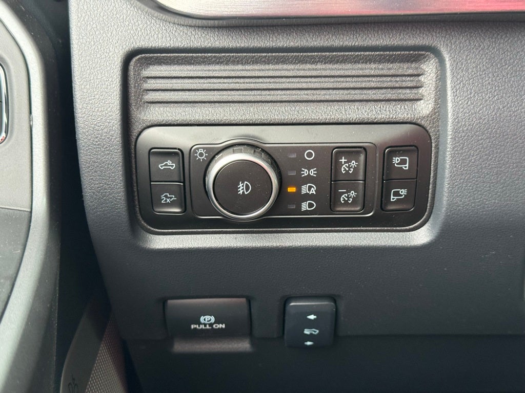 2025 Ford F-350SD Lariat