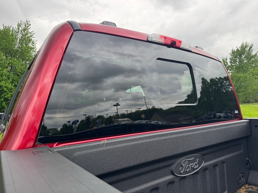 2025 Ford F-350SD Lariat