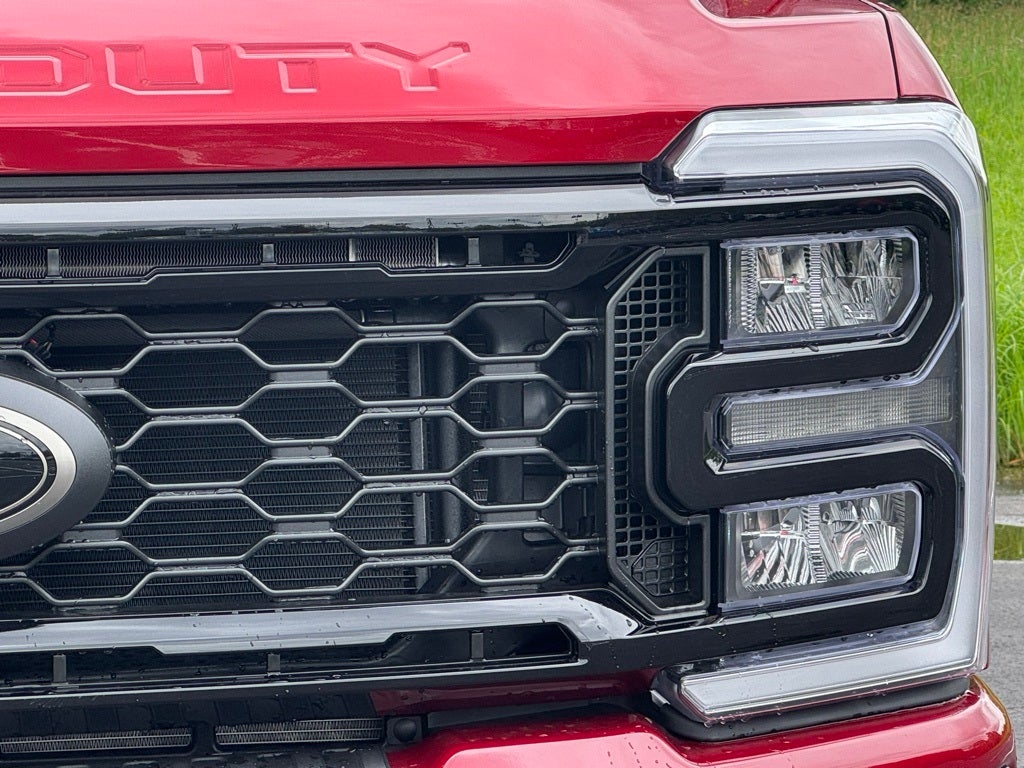 2025 Ford F-350SD Lariat