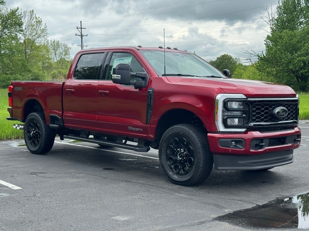 2025 Ford F-350SD Lariat
