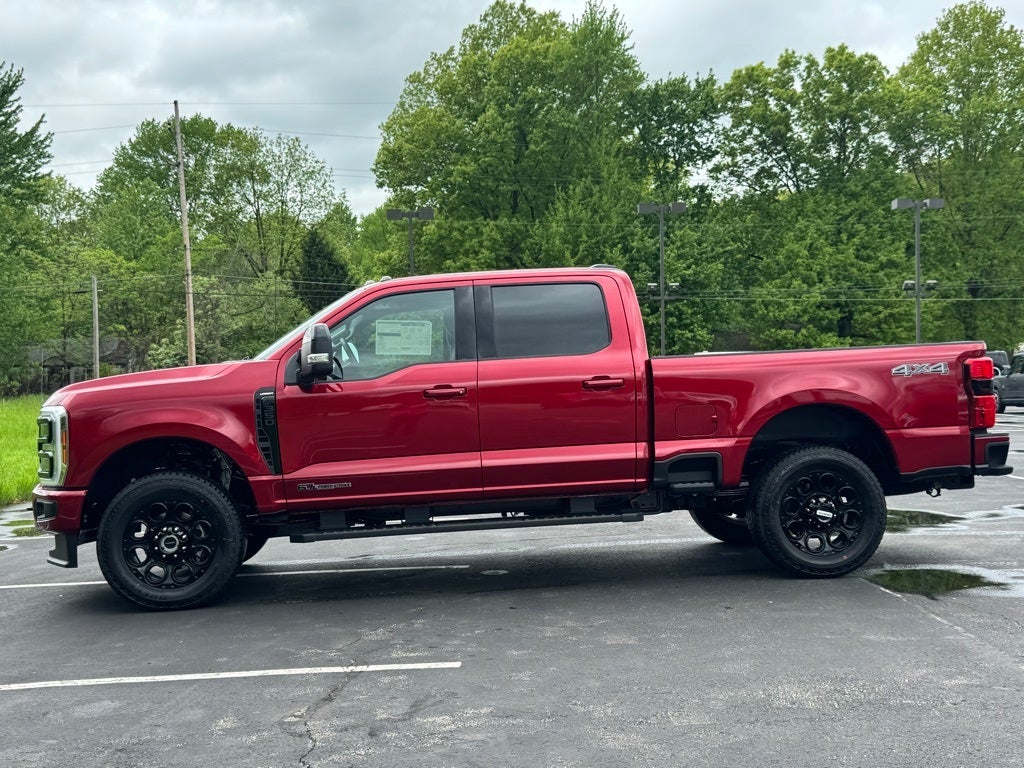 2025 Ford F-350SD Lariat