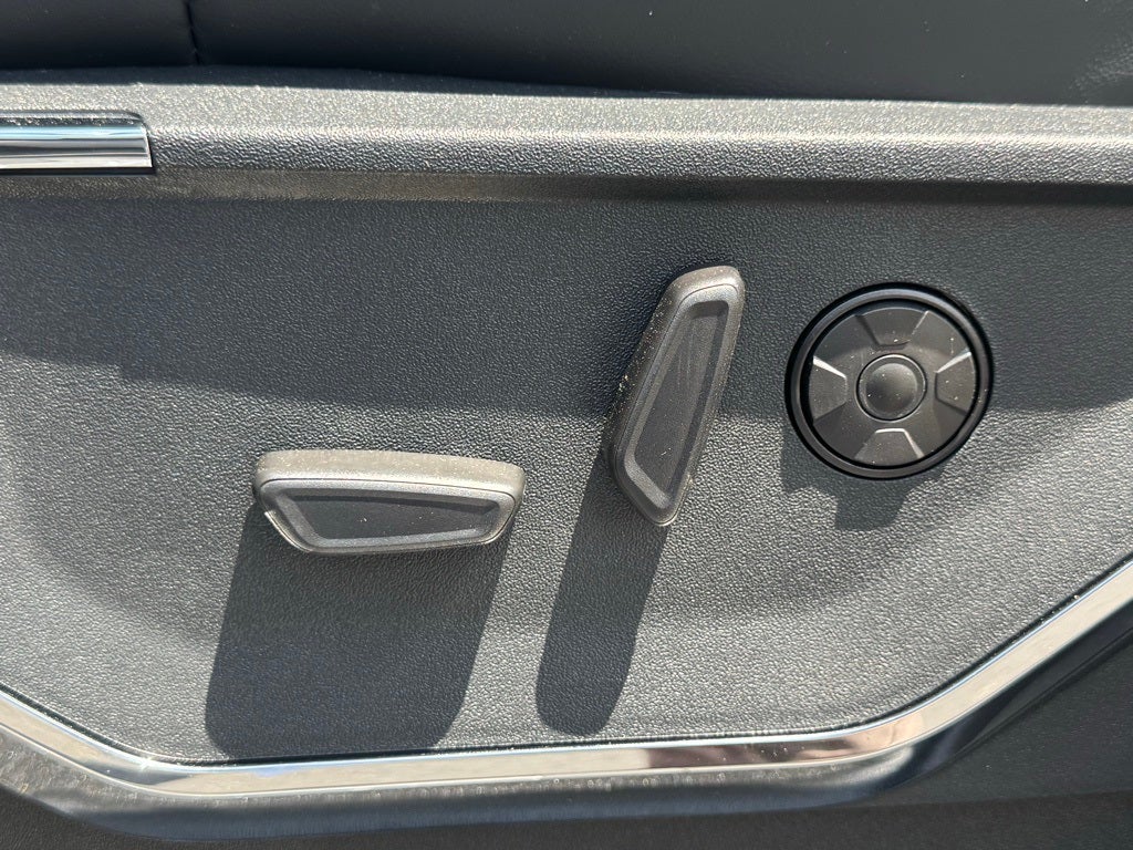 2025 Ford F-350SD Platinum