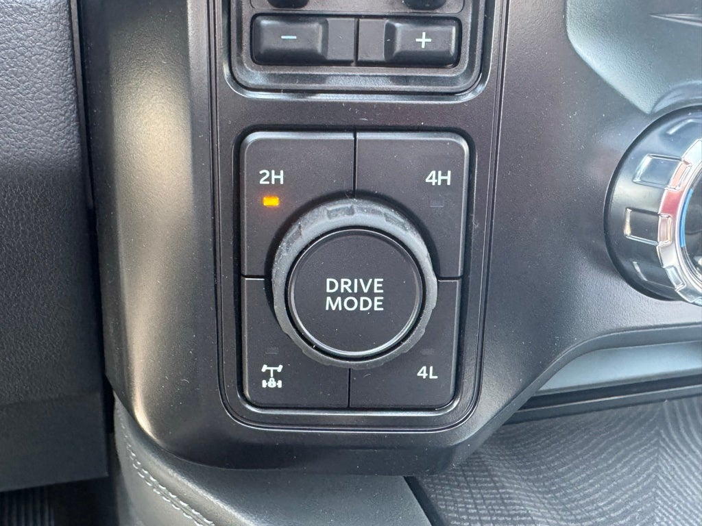 2025 Ford F-350SD Platinum