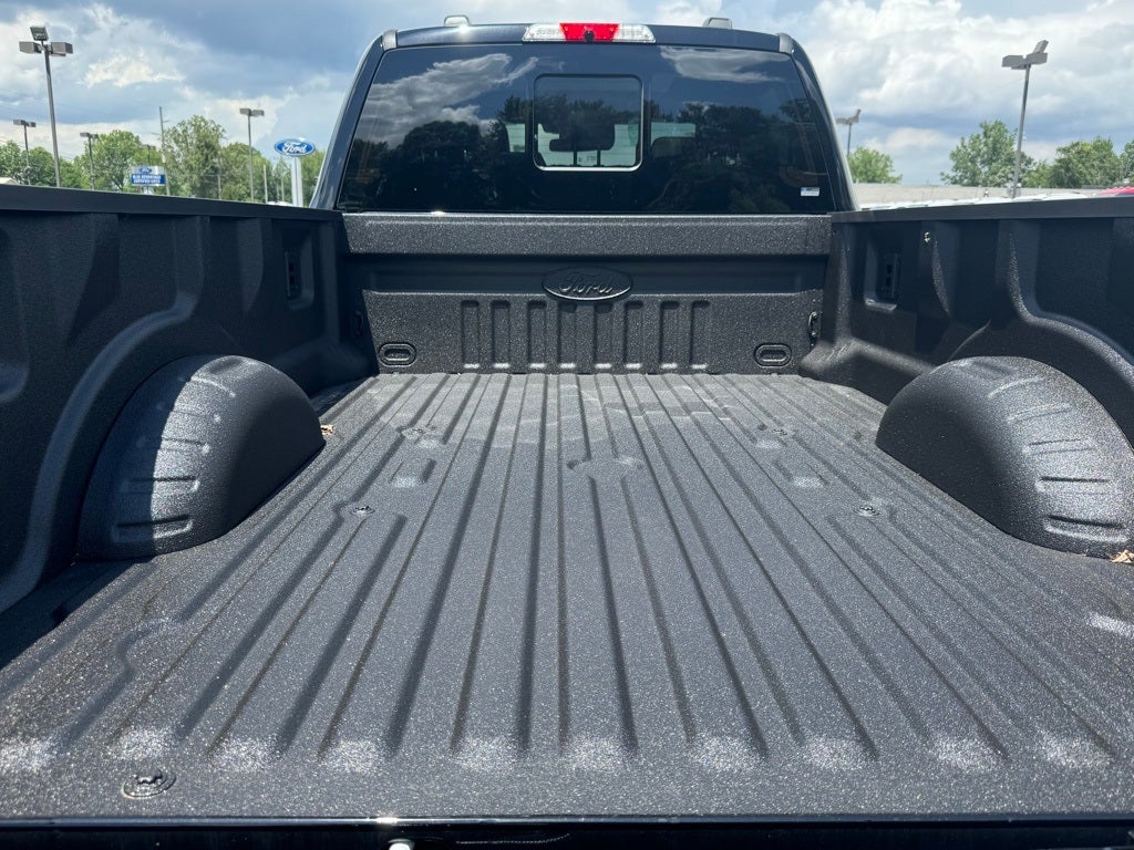 2025 Ford F-350SD Platinum