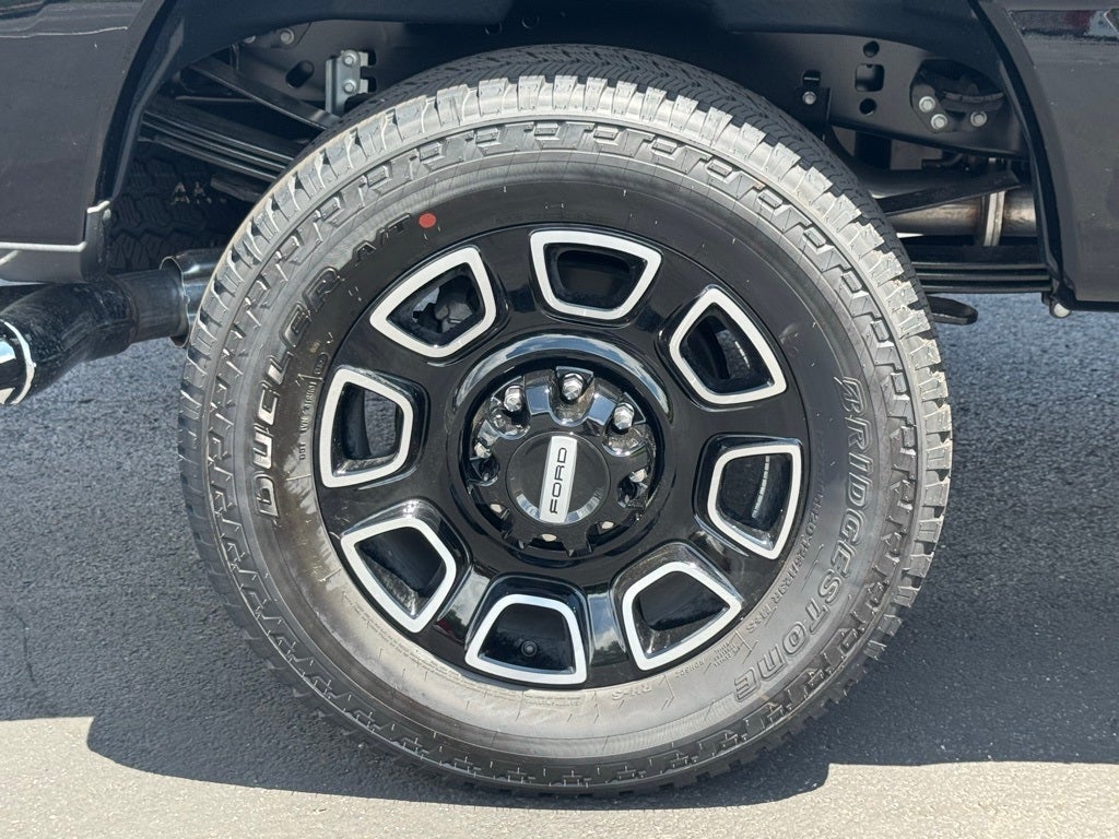 2025 Ford F-350SD Platinum