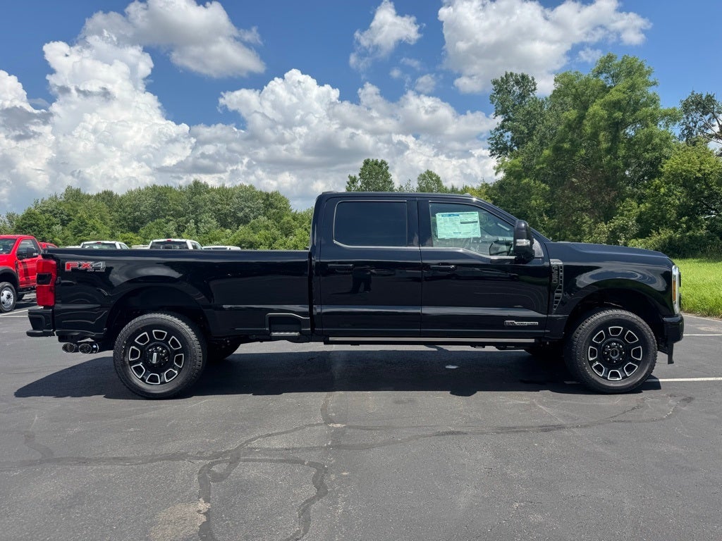 2025 Ford F-350SD Platinum