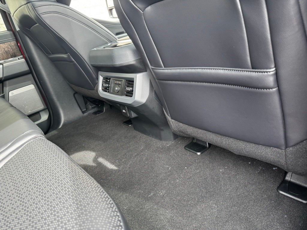 2025 Ford F-350SD Lariat