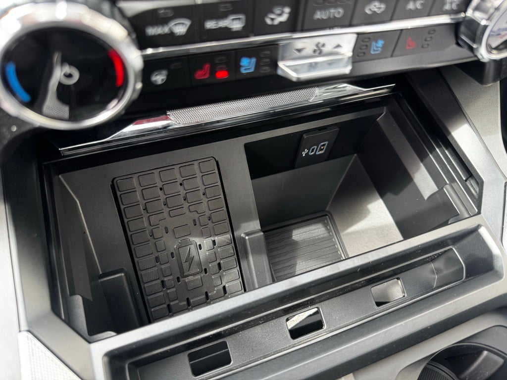 2025 Ford F-350SD Lariat