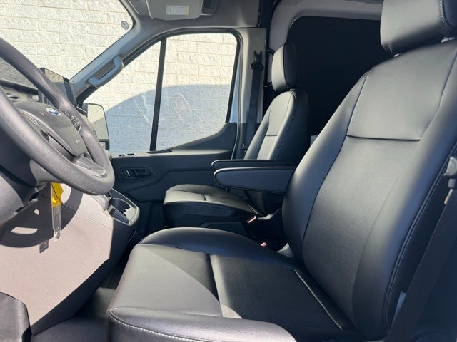 2025 Ford Transit-350 Base