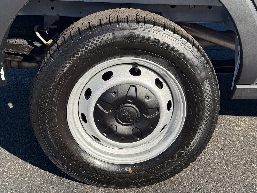 2027 Ford Transit-250 Base