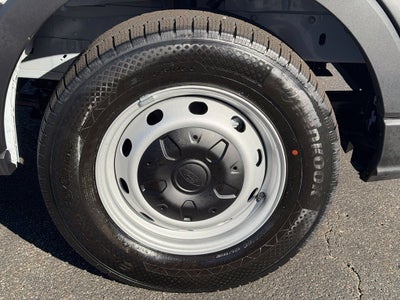 2027 Ford Transit-250 Base