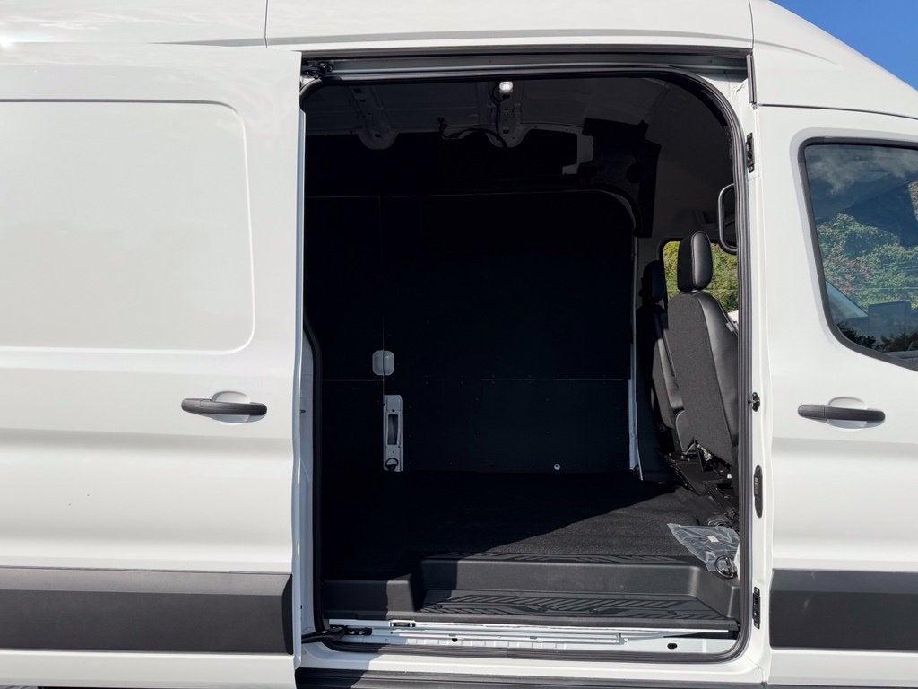 2027 Ford Transit-250 Base