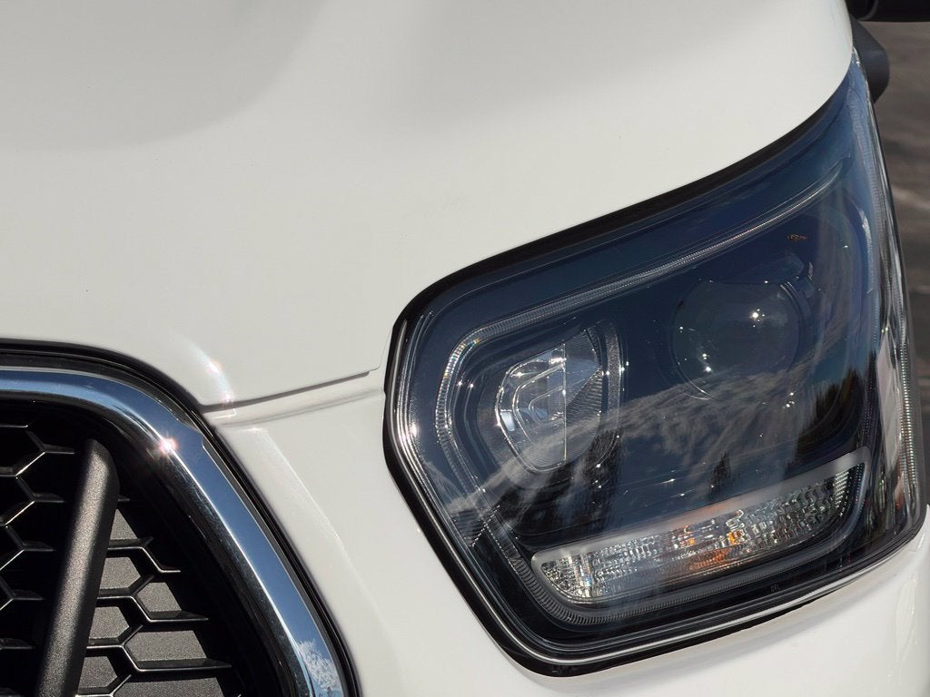 2027 Ford Transit-250 Base