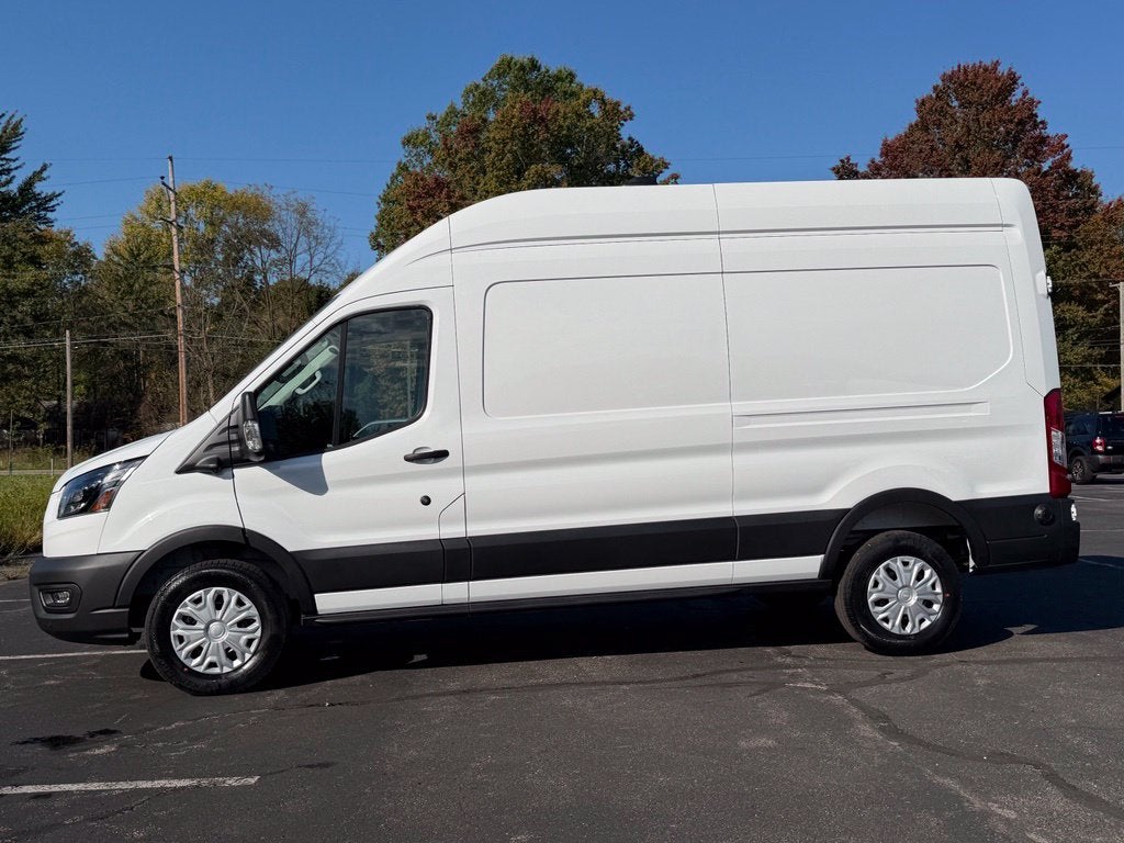 2027 Ford Transit-250 Base