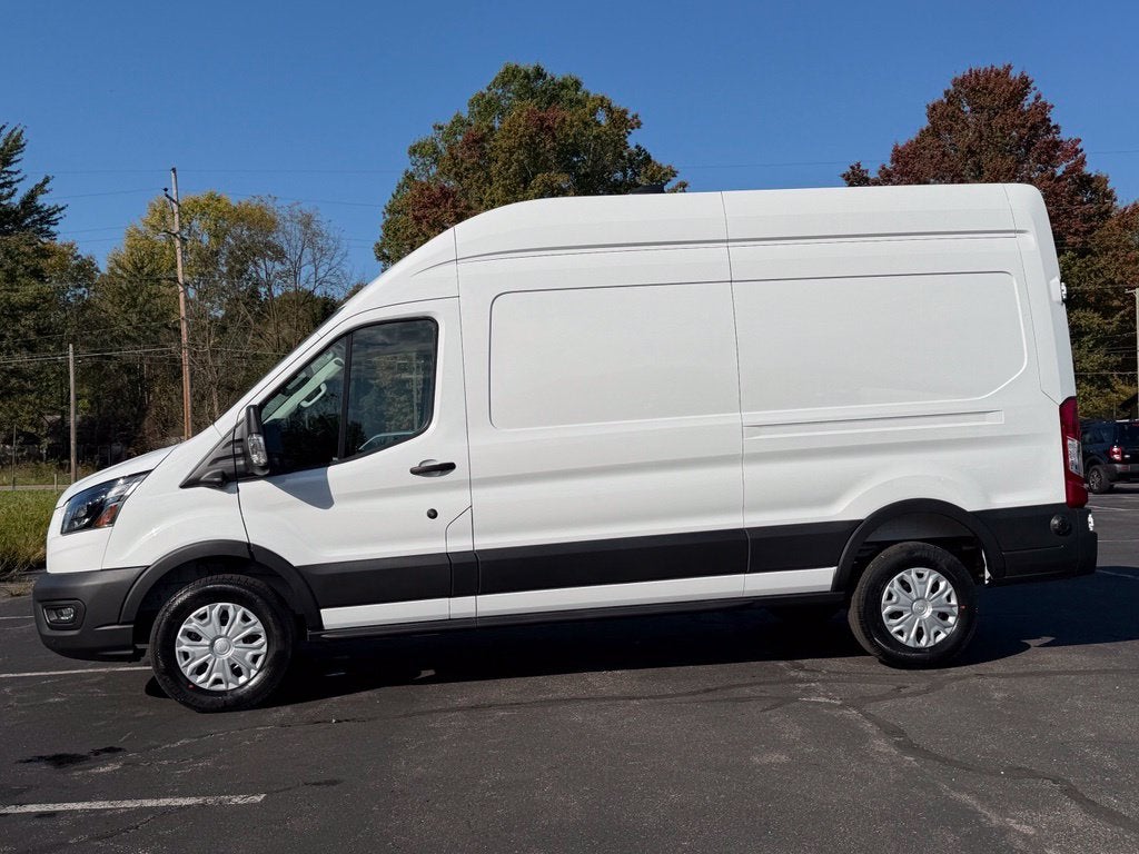 2027 Ford Transit-250 Base