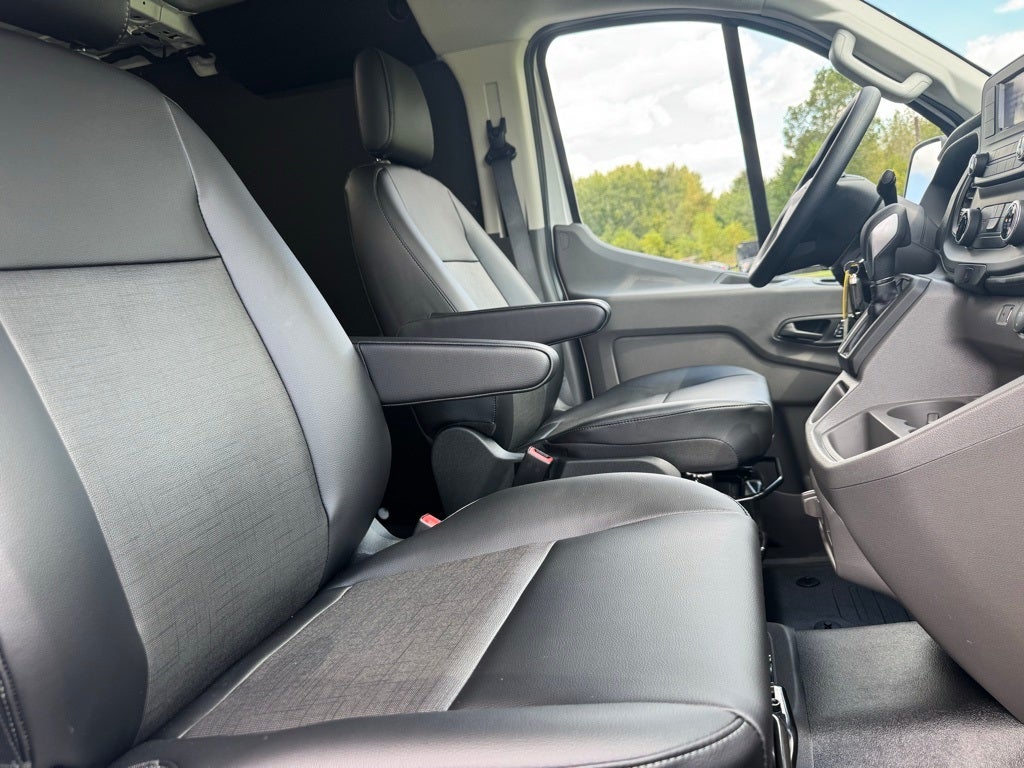 2025 Ford Transit-350 Base