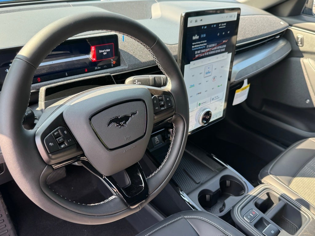 2025 Ford Mustang Mach-E GT