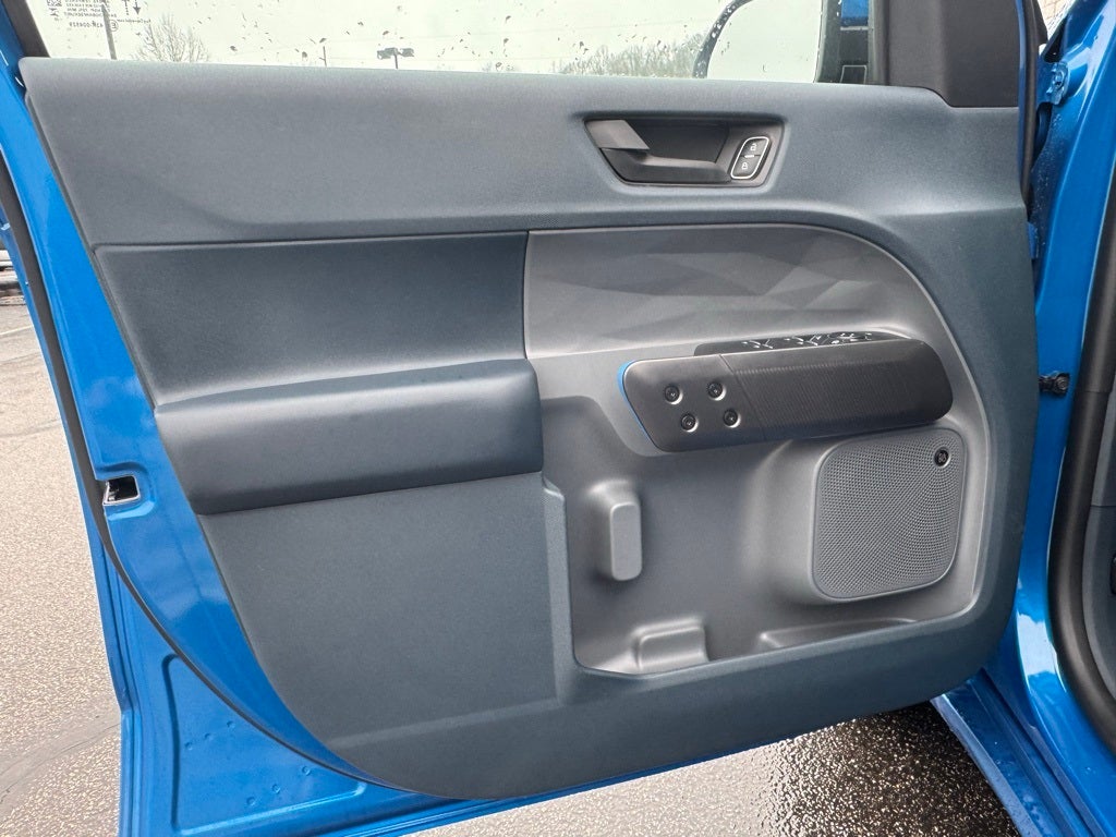 2025 Ford Maverick Lobo High