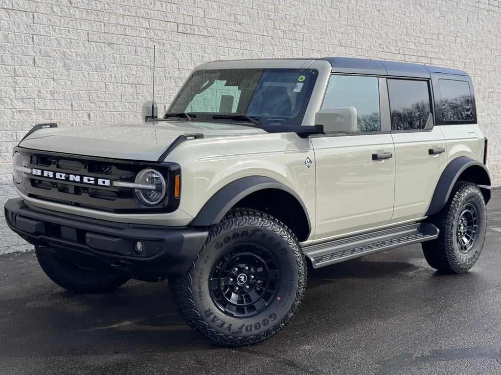 2026 Ford Bronco Outer Banks®