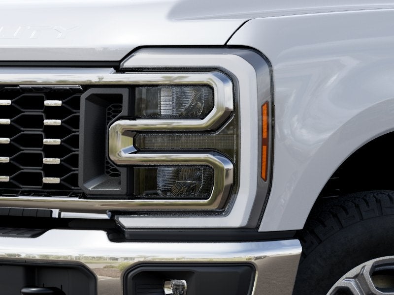 2027 Ford Super Duty F-350® XLT
