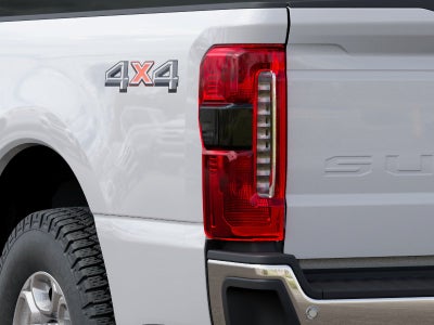 2027 Ford Super Duty F-350® XLT